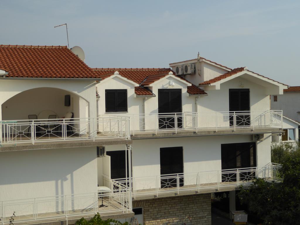 Apartments Bojanic Vodice Exterior photo