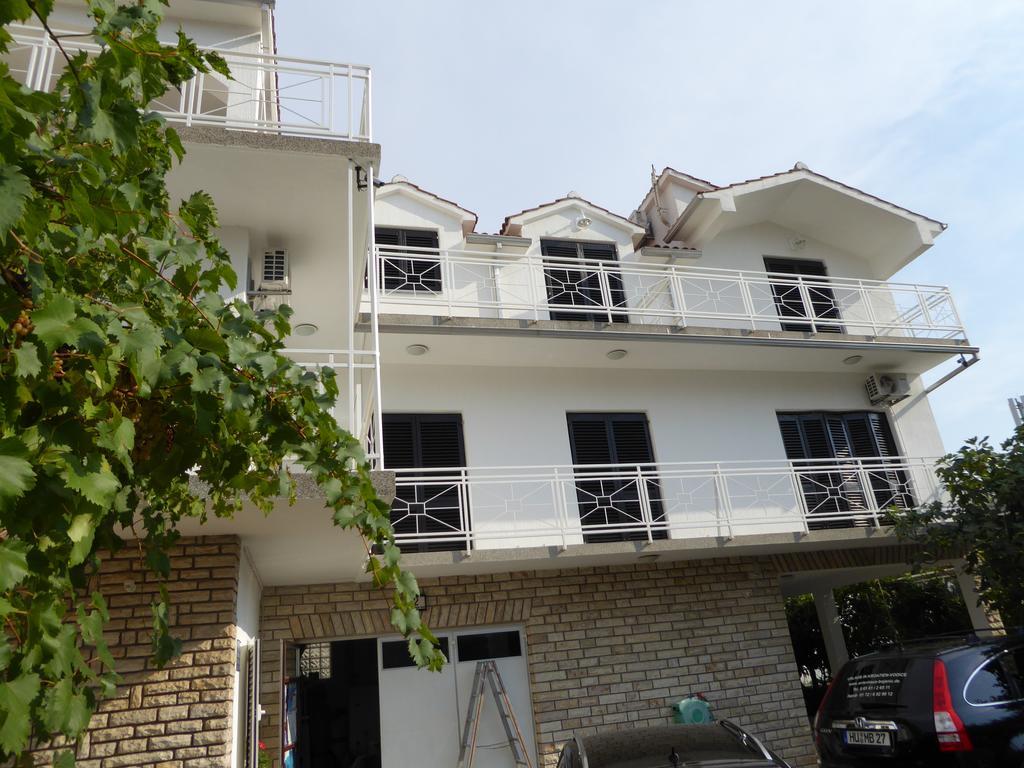 Apartments Bojanic Vodice Exterior photo